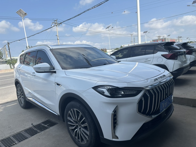 Jetour X70 PLUS 2023 car image 