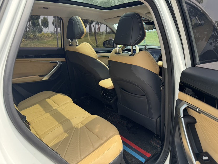 GEELY Boyue L 2023 car image #14
