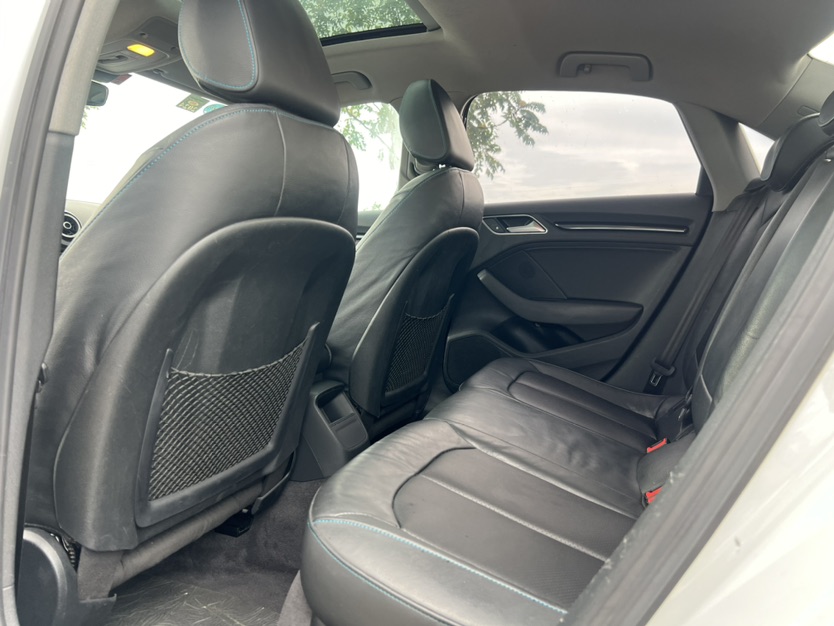 Audi A3 2018 car image #7