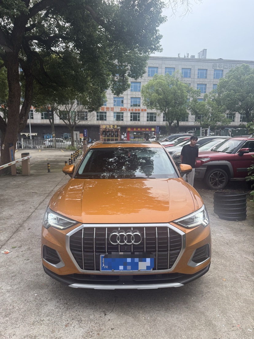 Audi Q3 2021 Audi Q3 2021 car image