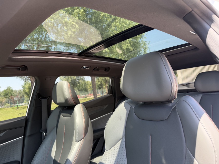 GEELY Boyue 2023 car image #9