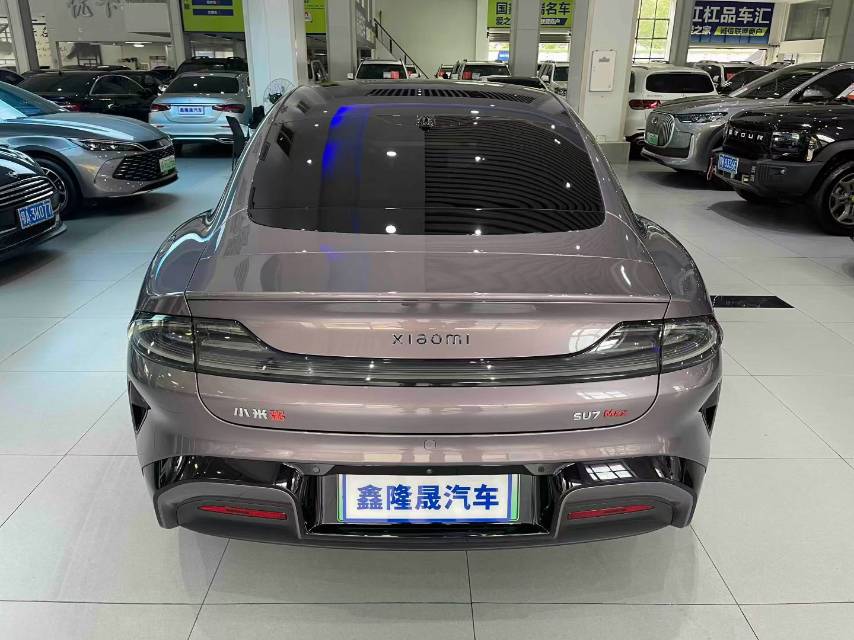 MI SU7 2024 car image #6