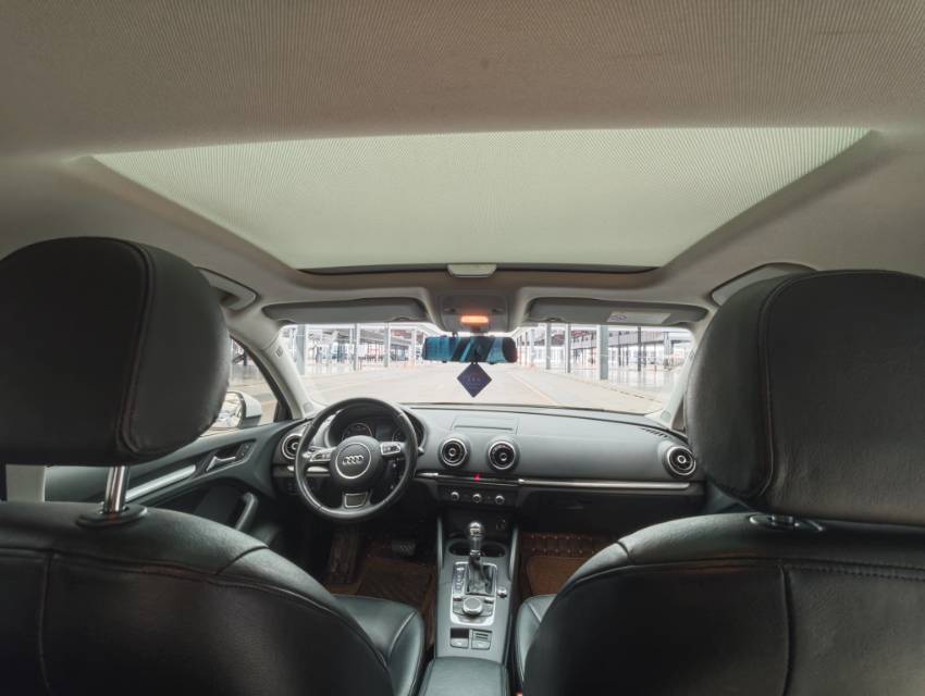 Audi A3 2017 car image #6