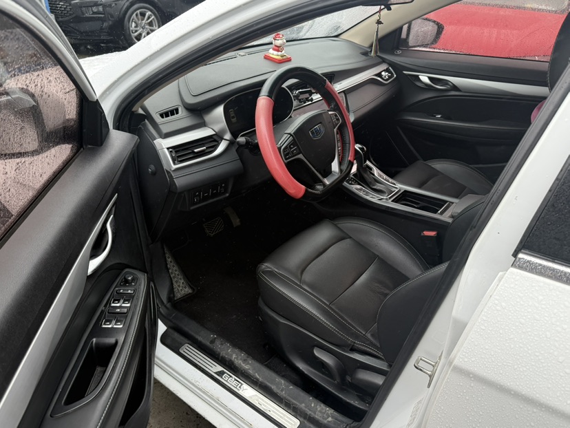 GEELY Emgrand 2019 car image #5