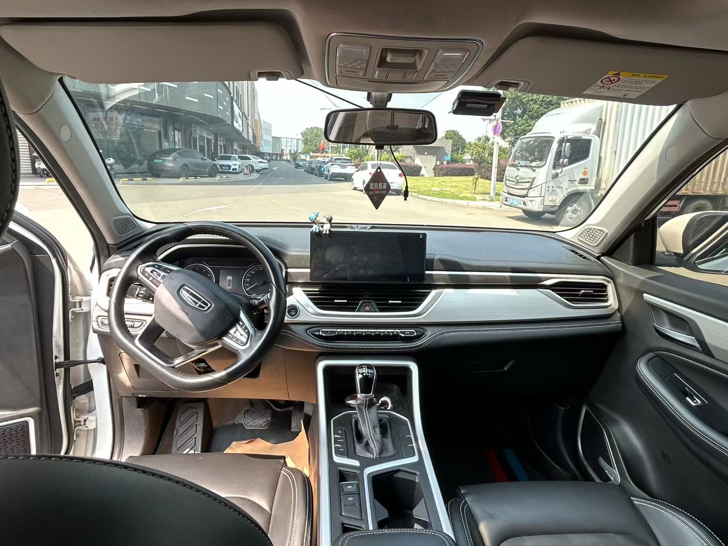GEELY Vision X6 2021 #6 GEELY Vision X6 2021 car image #6