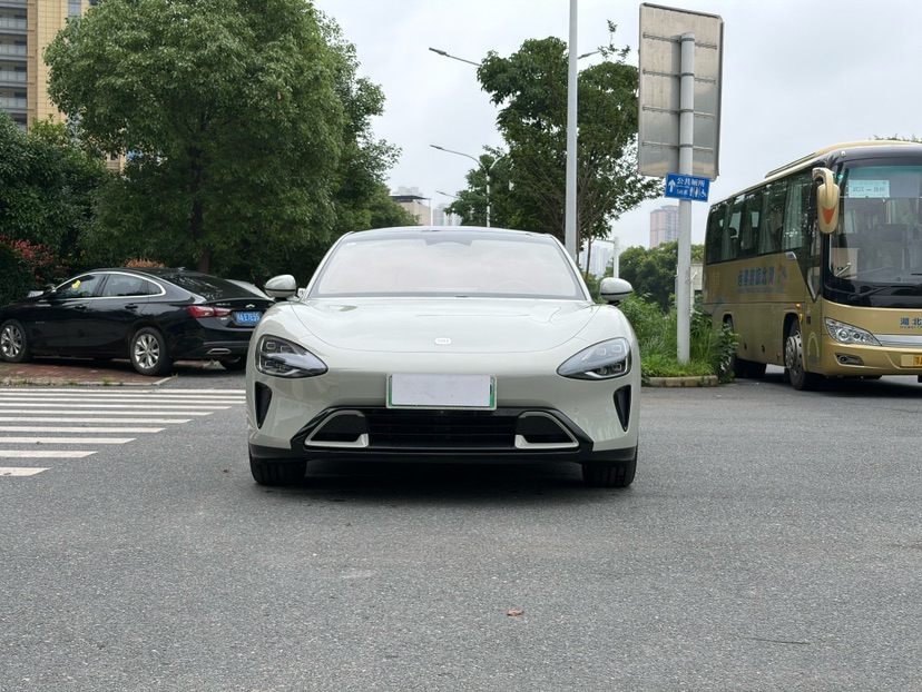 MI SU7 2024 car image #2