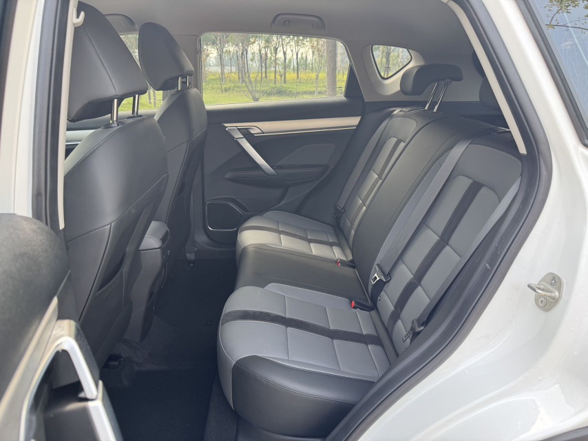 GEELY Coolray 2024 #9 GEELY Coolray 2024 immagine di auto #9