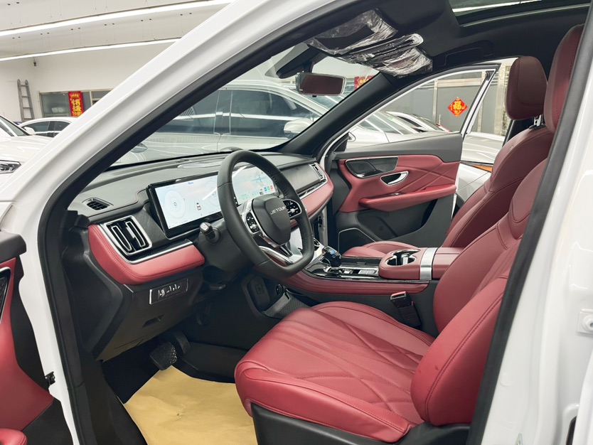 Jetour X70 PLUS 2024 #5 Jetour X70 PLUS 2024 car image #5