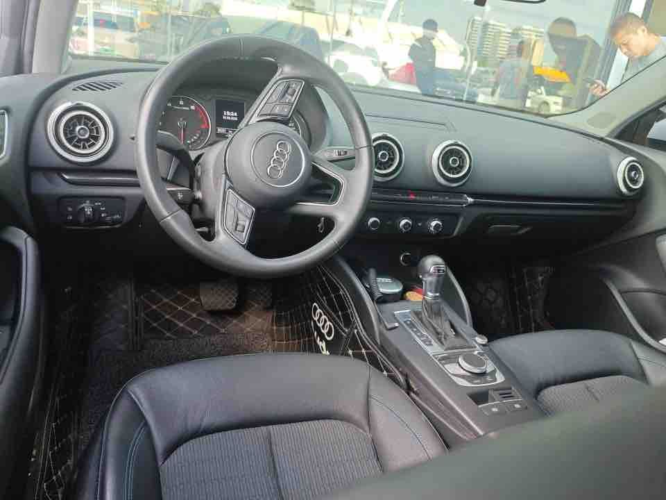Audi A3 2019 image de voiture #3