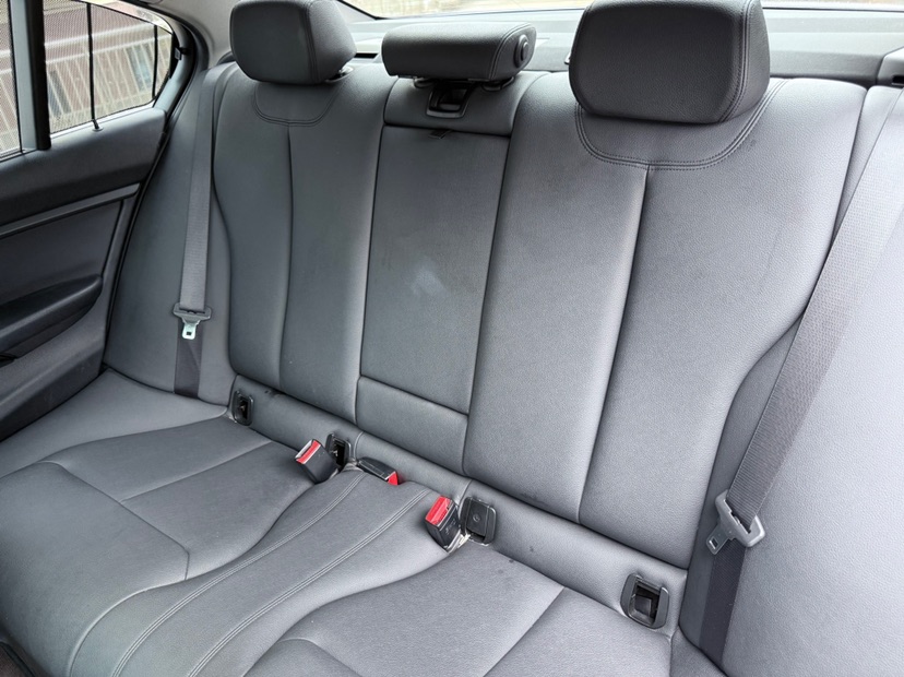 BMW 3 Series 2017 #11 BMW 3 Series 2017 car image #11