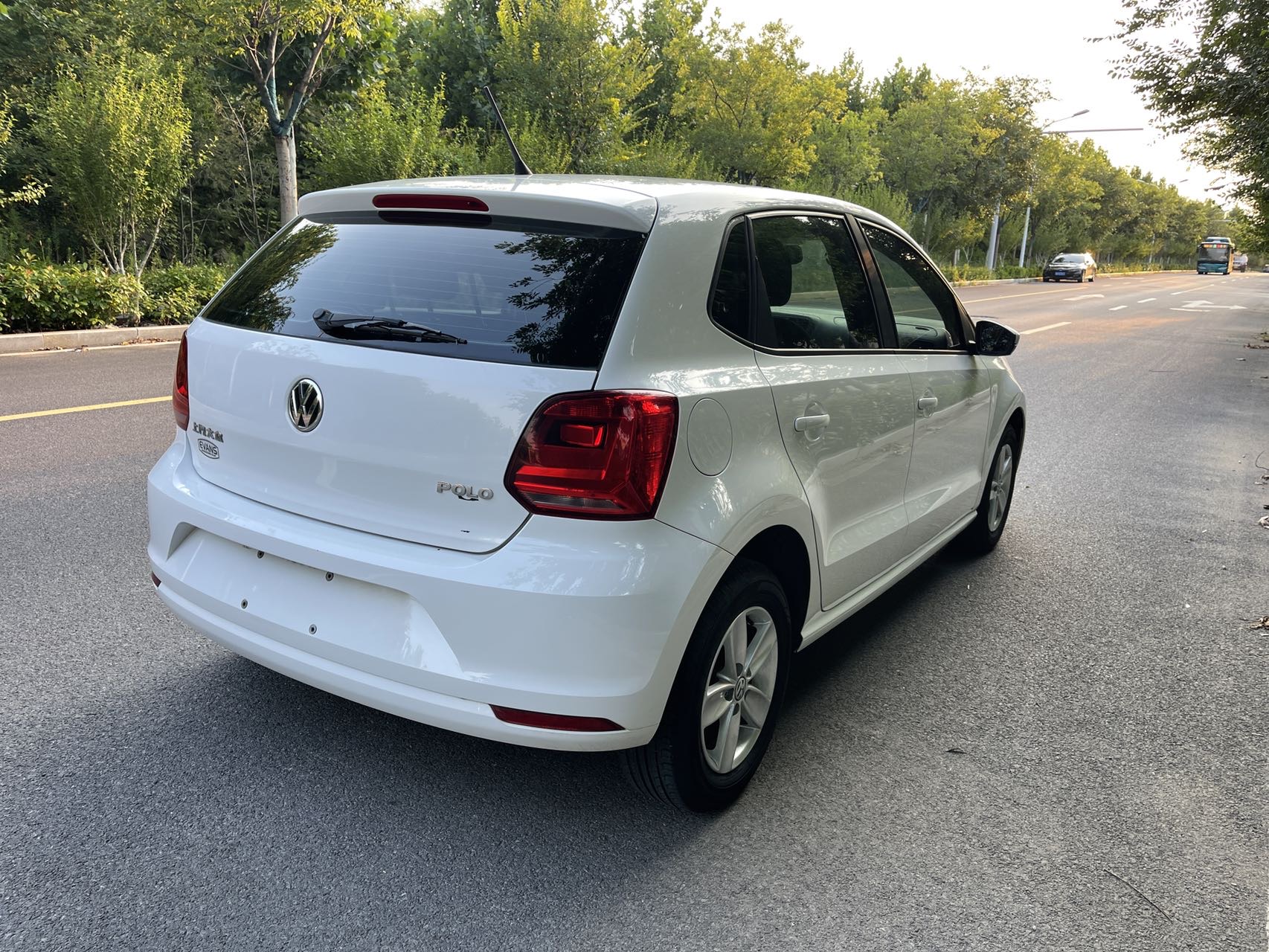 Volkswagen Polo 2016 #6 Volkswagen Polo 2016 car image #6
