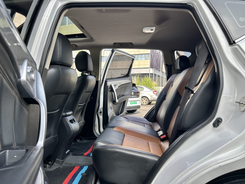GEELY Vision X6 2017 car image #8