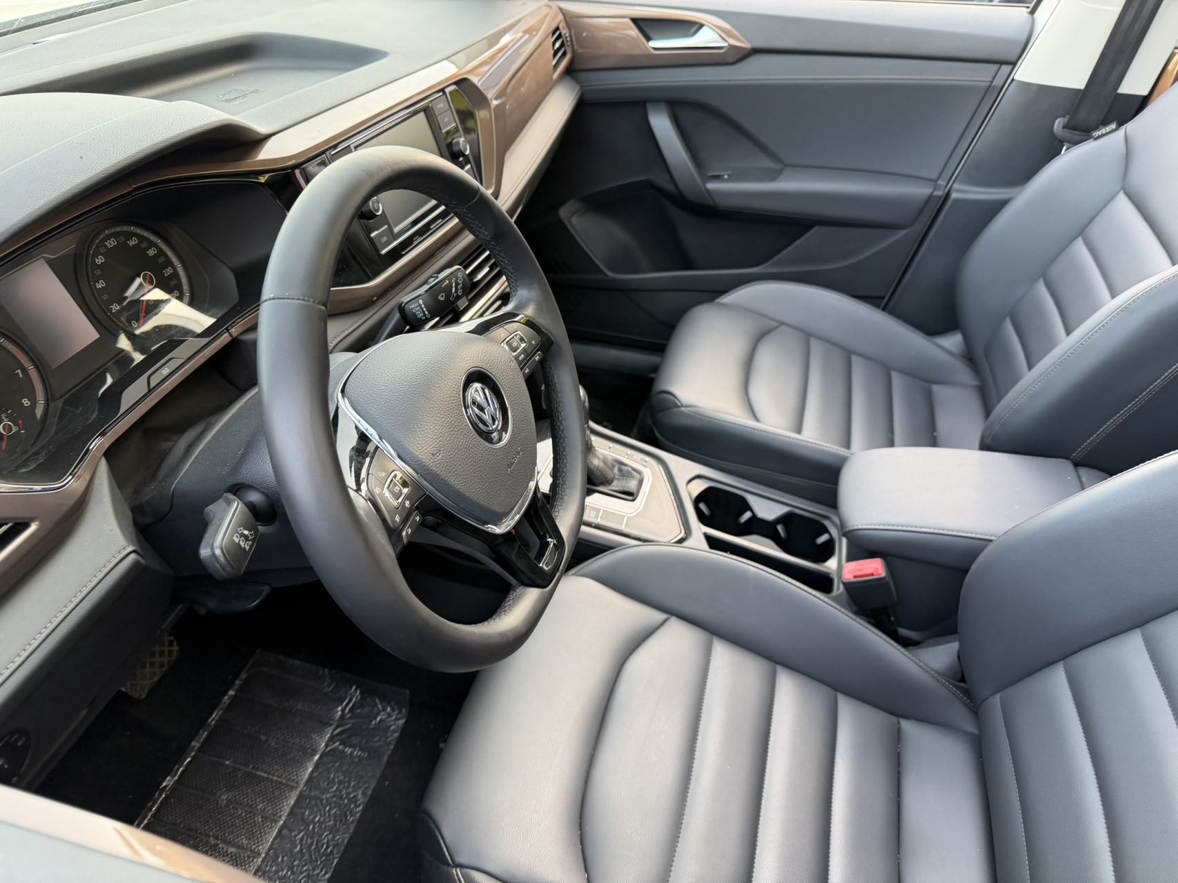 Volkswagen Tharu 2019 #2 Volkswagen Tharu 2019 immagine di auto #2