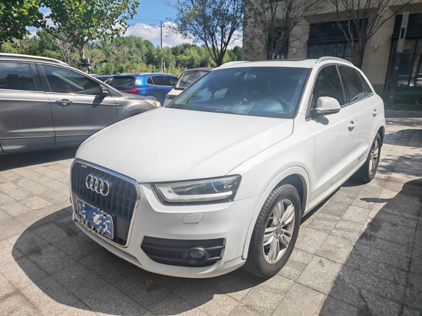 Audi Q3 2015 Audi Q3 2015 car image