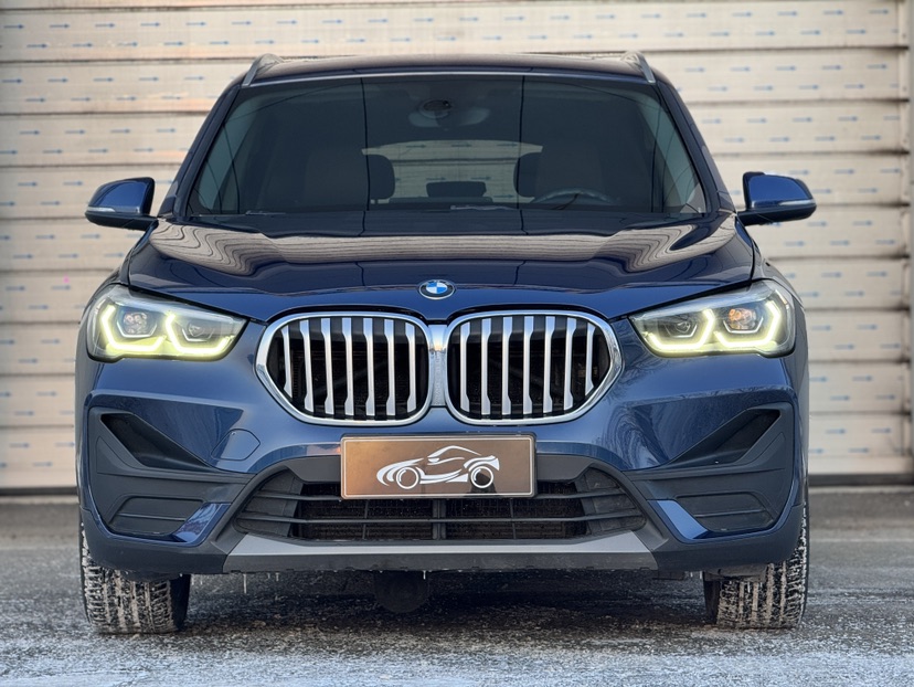 BMW X1 2021 car image #2
