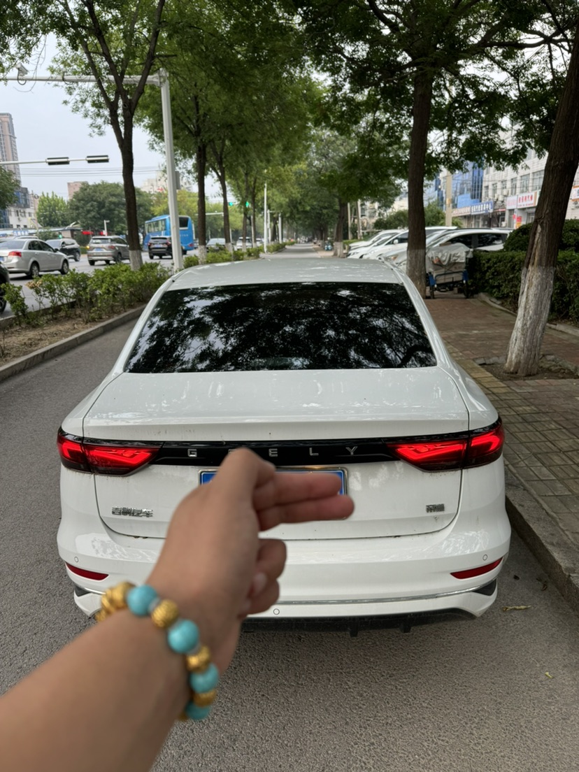 GEELY Emgrand 2023 car image #6
