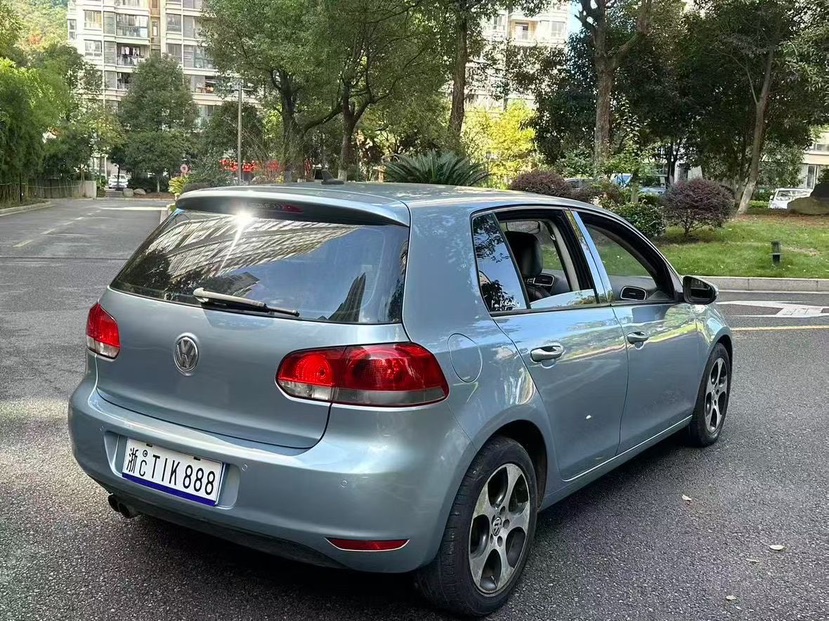 Volkswagen Golf 2010 #11 Volkswagen Golf 2010 car image #11