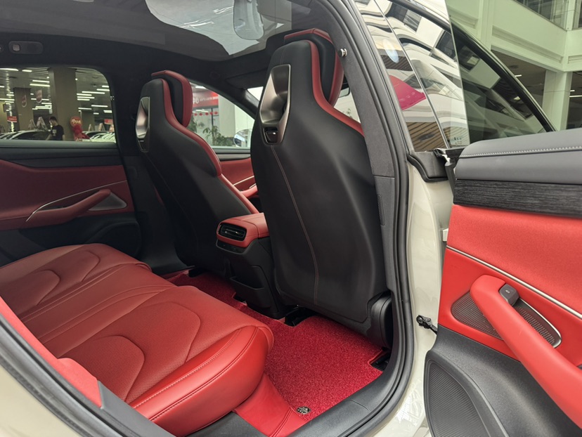 MI SU7 2024 car image #22