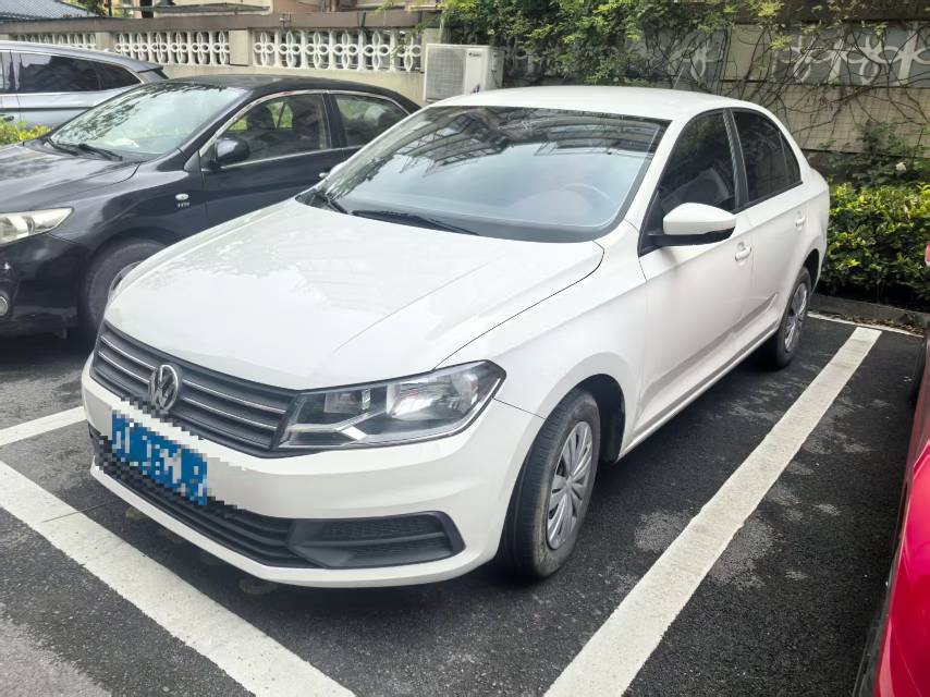 Volkswagen Santana 2023 car image 