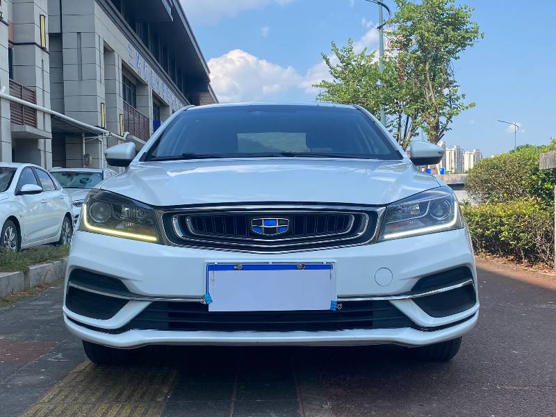 GEELY Emgrand 2018 #2 GEELY Emgrand 2018 car image #2