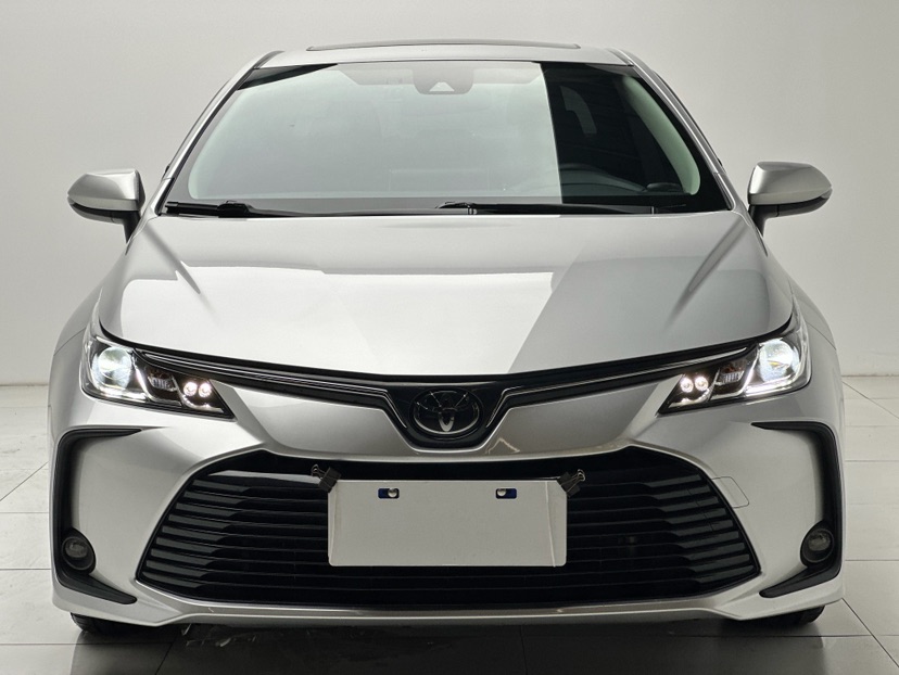 Toyota Corolla 2022 car image #2