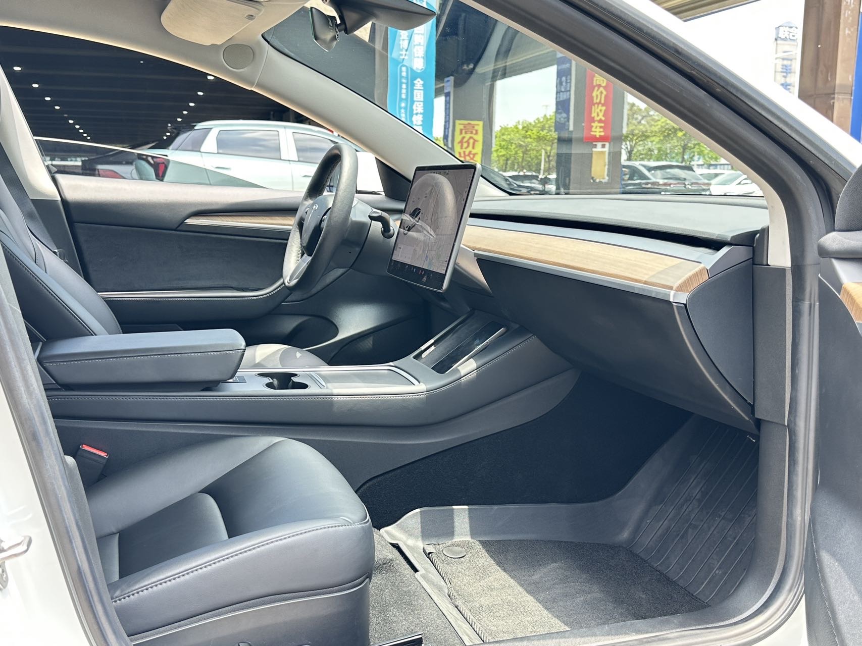 Tesla Model 3 2021 #10 Tesla Model 3 2021 car image #10