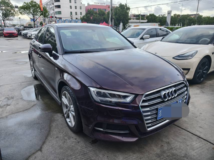 Audi A3 2020 car image #2
