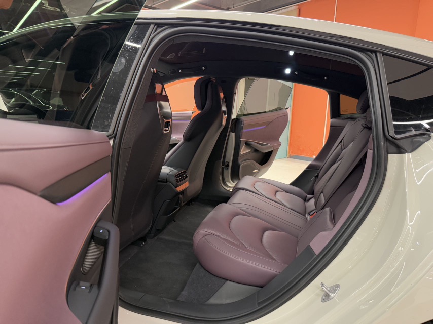 MI SU7 2025 car image #7