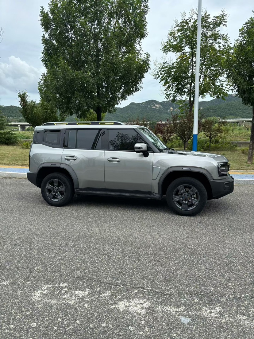 Jetour Traveller 2023 car image #3