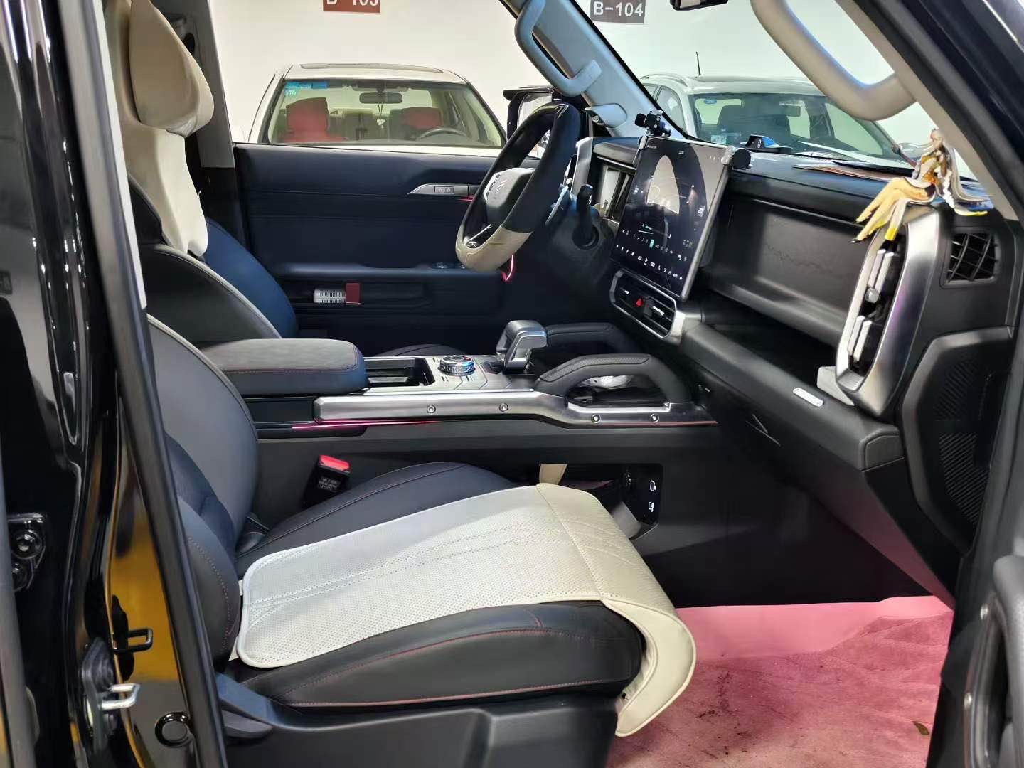 Jetour Traveller 2024 car image #4