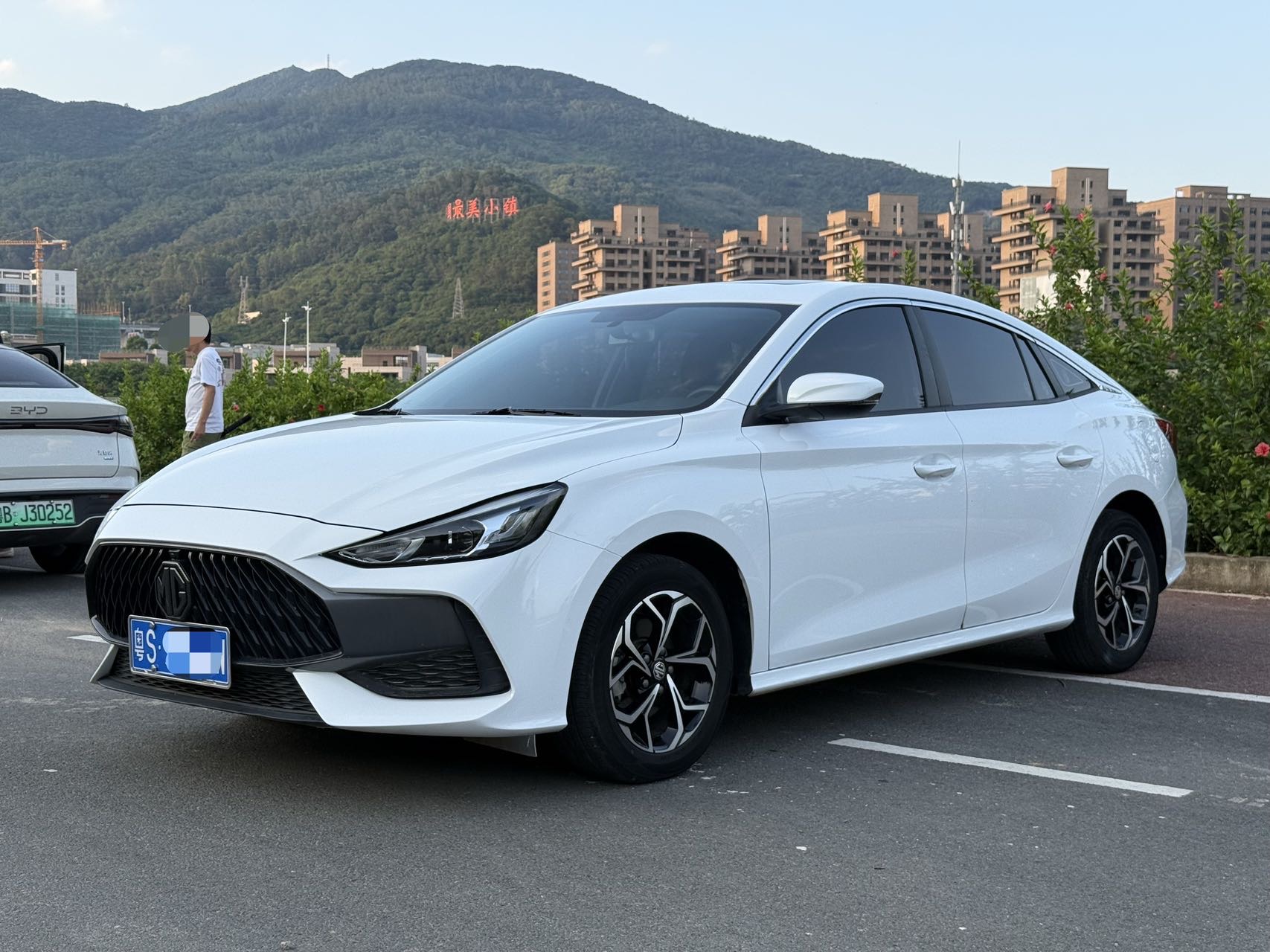 名爵 MG5 2023 汽车图片 