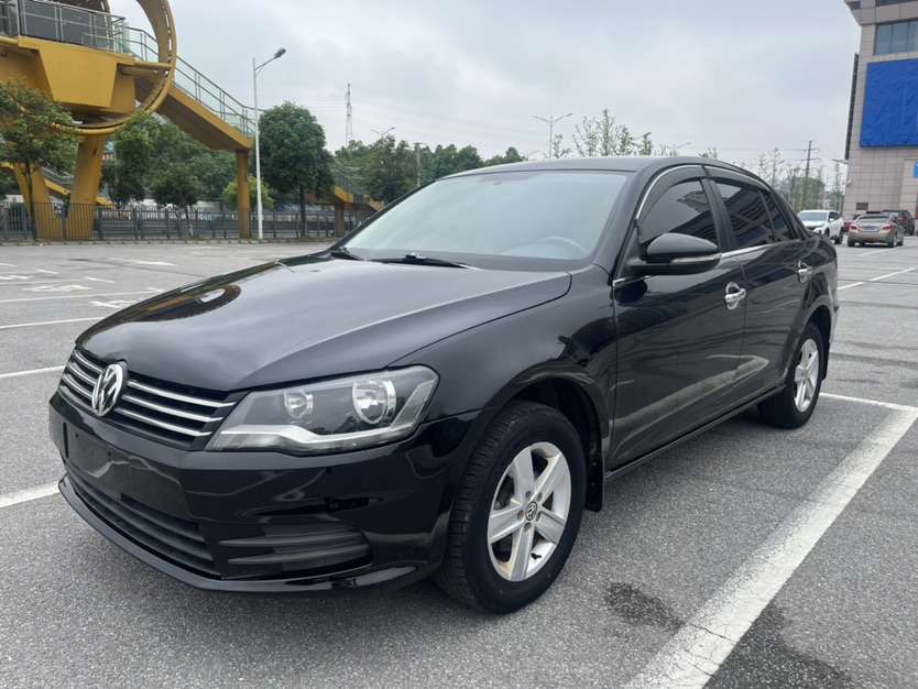 Volkswagen Bora 2014 car image 