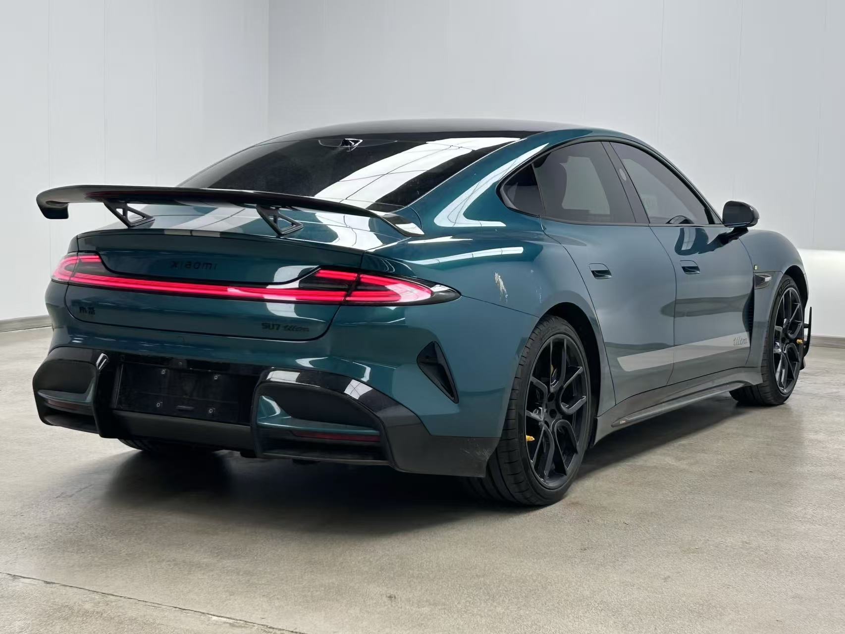 MI SU7 Ultra 2025 car image #4
