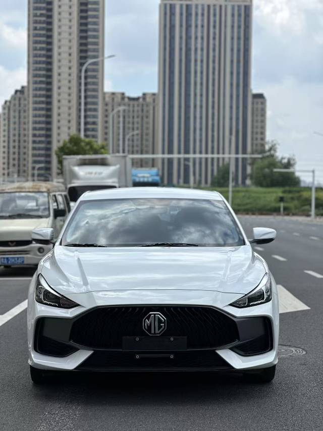 MG 5 2023 car image #2