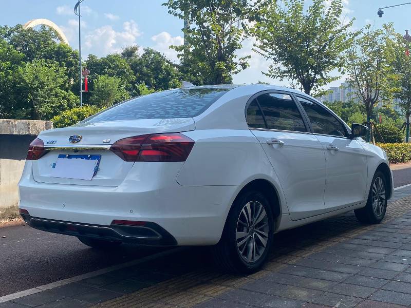 GEELY Emgrand 2018 #9 GEELY Emgrand 2018 car image #9