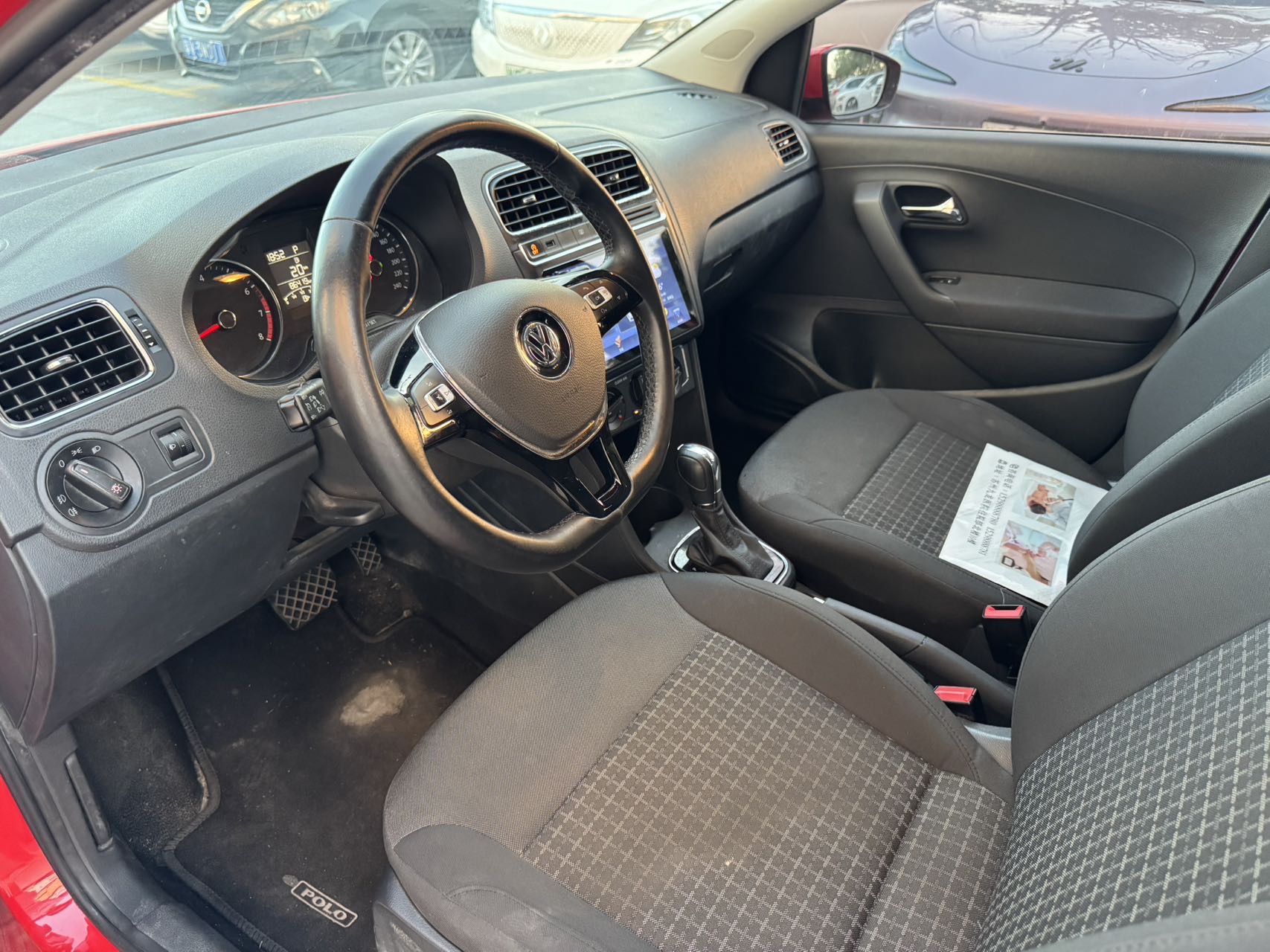 Volkswagen Polo 2018 car image #4