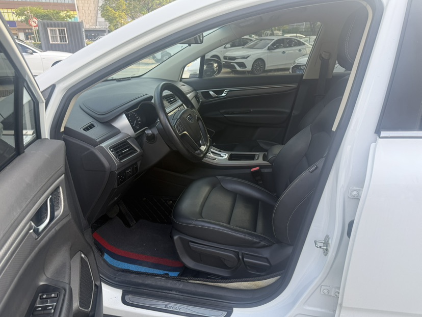 GEELY Emgrand GS 2018 car image #3