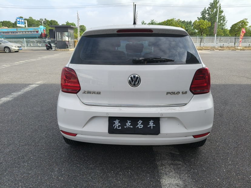 Volkswagen Polo 2014 #8 Volkswagen Polo 2014 car image #8