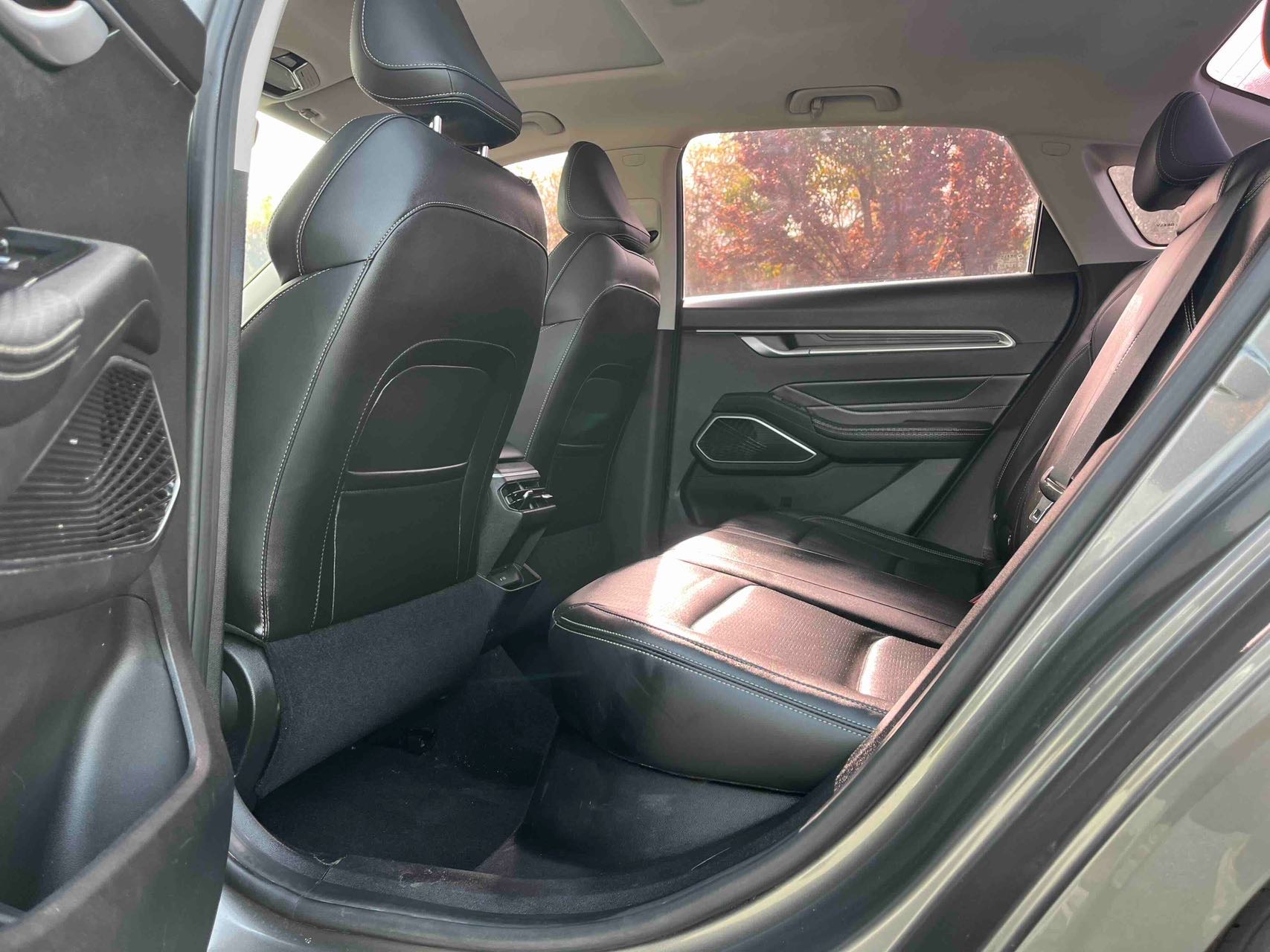 GEELY Emgrand 2023 #8 GEELY Emgrand 2023 car image #8