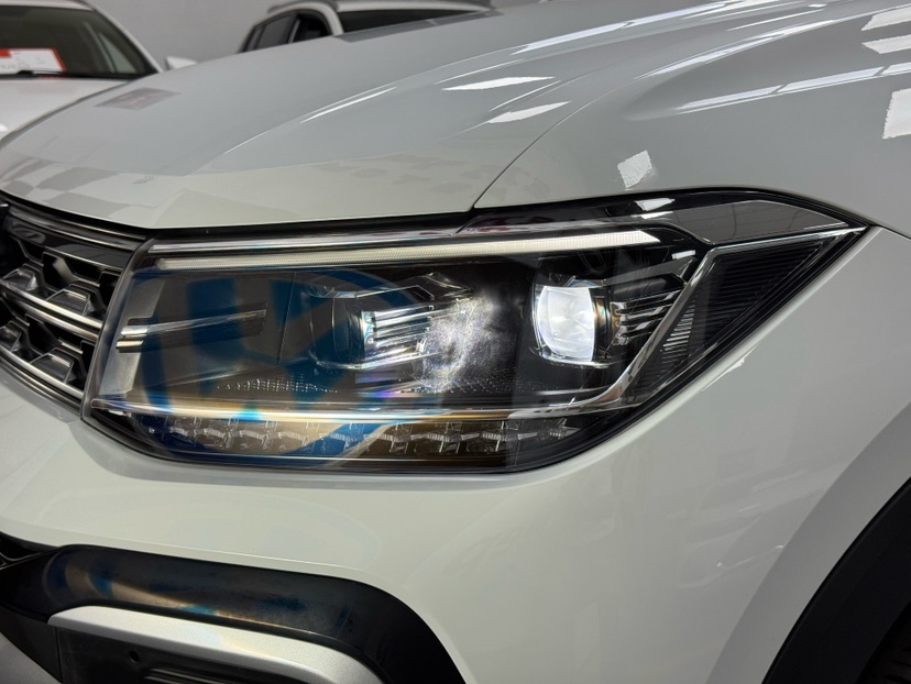 Volkswagen T-Cross 2023 #21 Volkswagen T-Cross 2023 car image #21