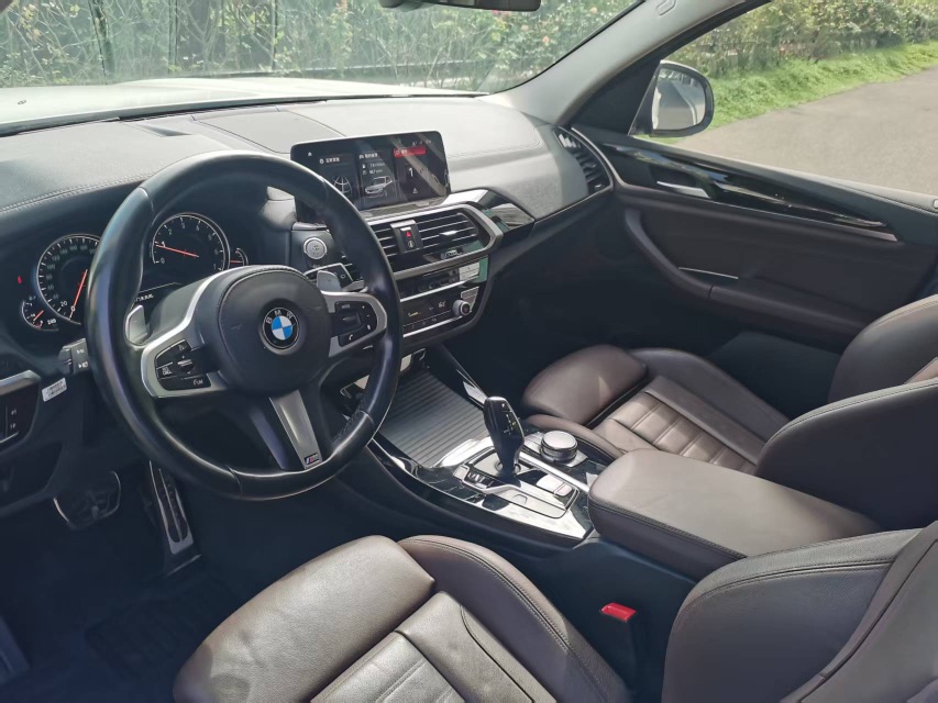 BMW X3 2019 #4 BMW X3 2019 car image #4
