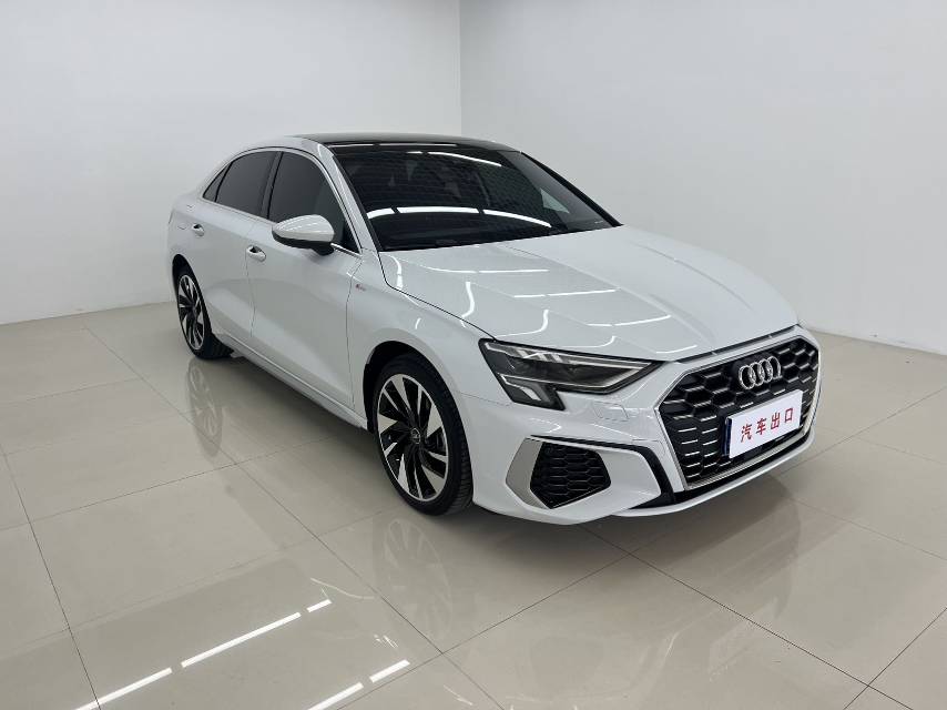 Audi A3 2023 car image #3