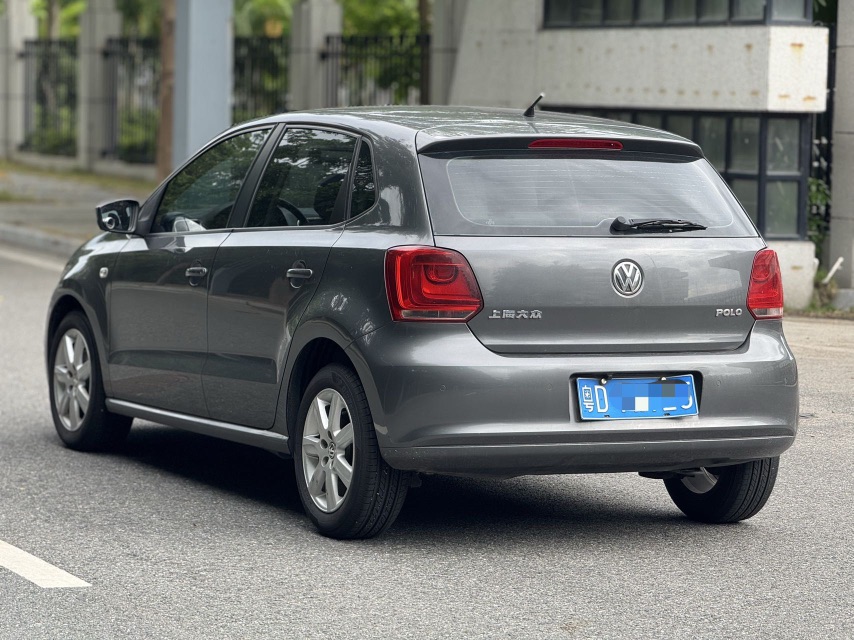 Volkswagen Polo 2013 #9 Volkswagen Polo 2013 car image #9