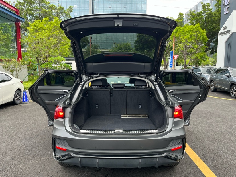 Audi Q3 Sportback 2022 #9 Audi Q3 Sportback 2022 car image #9