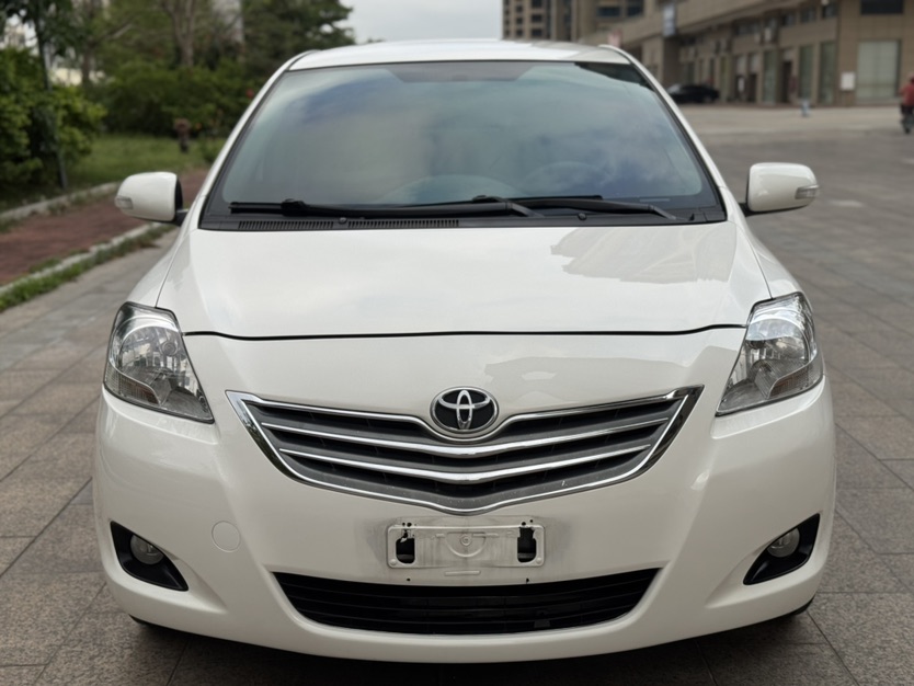 Toyota Vios 2010 Toyota Vios 2010 car image