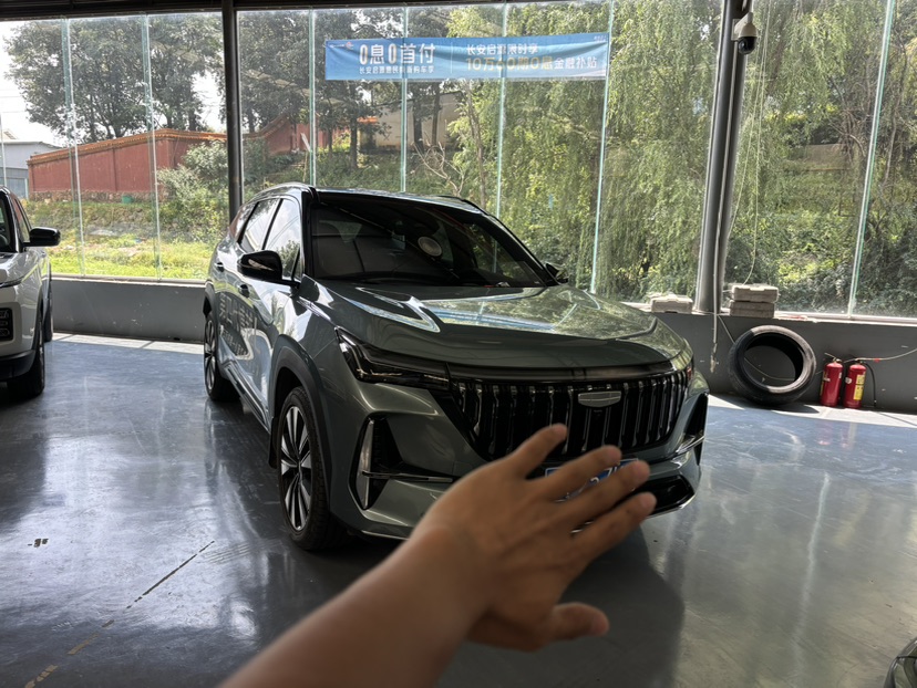 GEELY Boyue L 2025 GEELY Boyue L 2025 car image