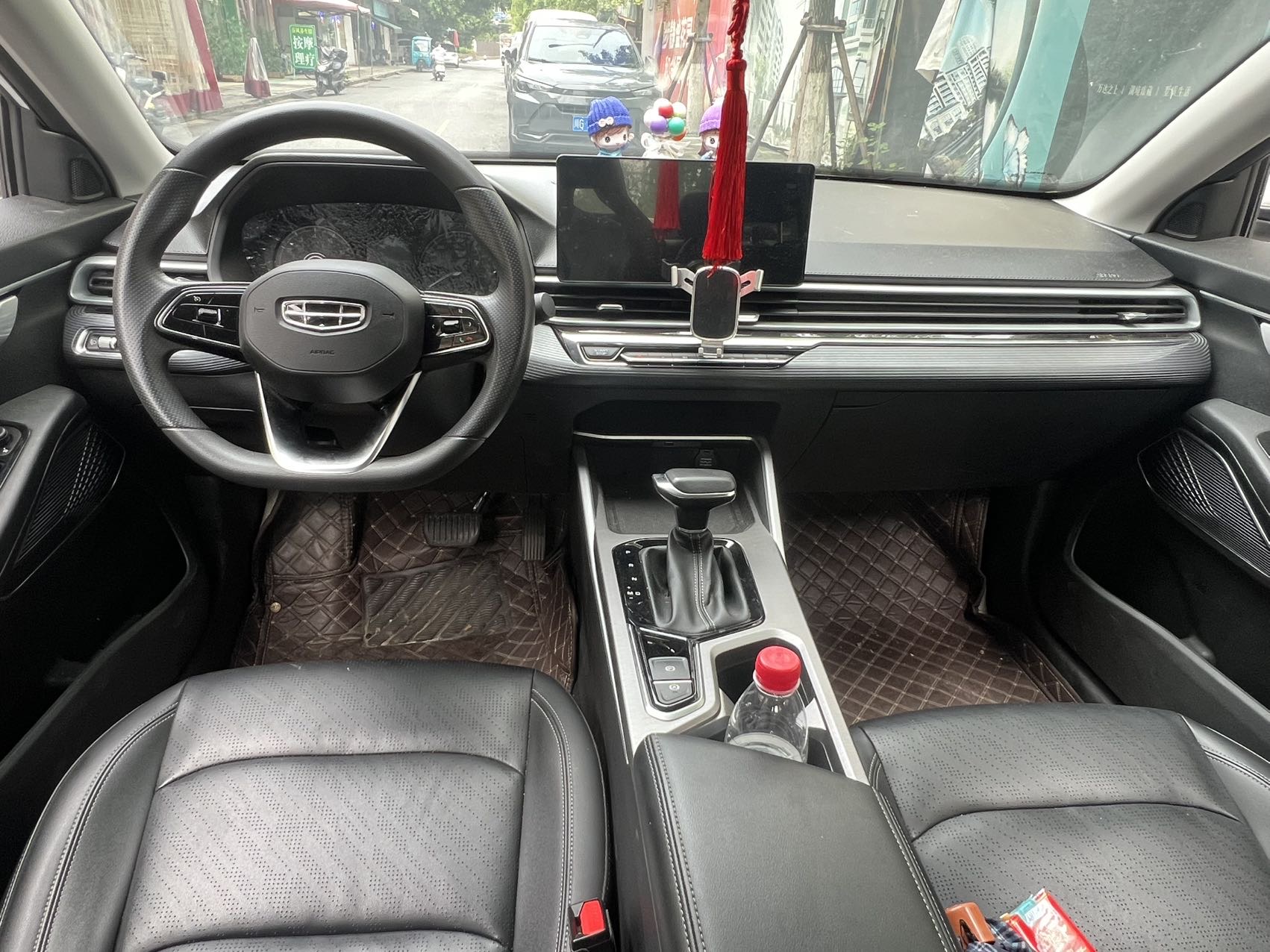 GEELY Emgrand 2023 #7 GEELY Emgrand 2023 car image #7