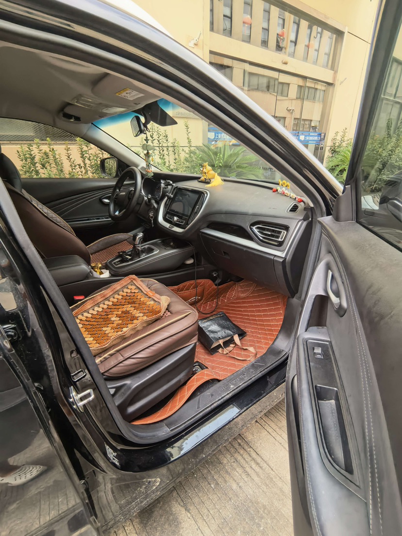 Jetour X70M 2022 car image #4