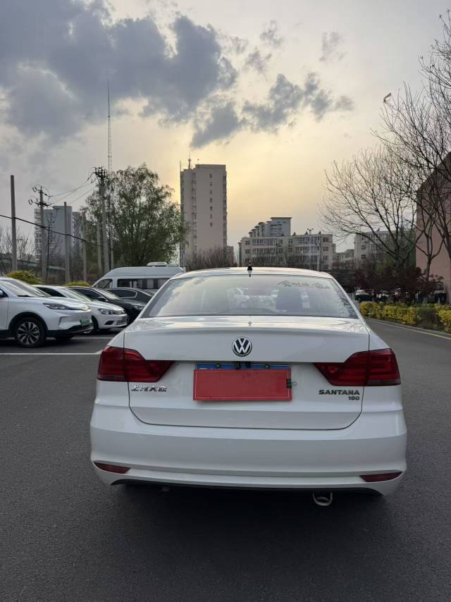 Volkswagen Santana 2017 #8 Volkswagen Santana 2017 car image #8