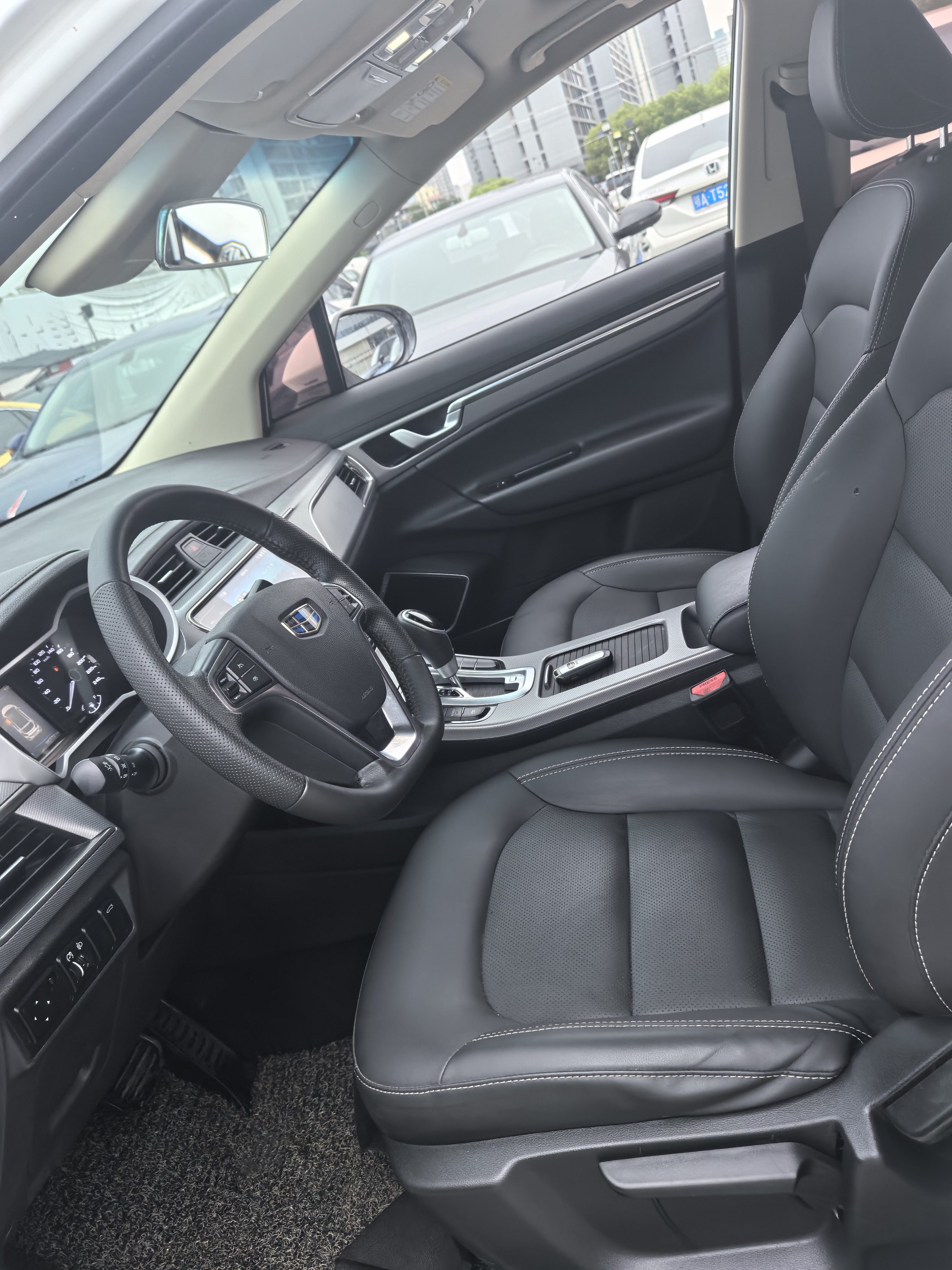 GEELY Emgrand GS 2019 car image #4